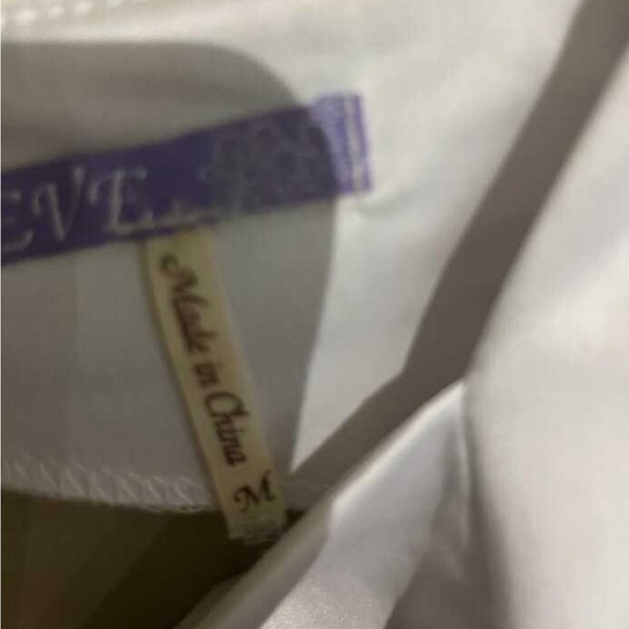 Eve Beige and White dress - Picture 2 of 3